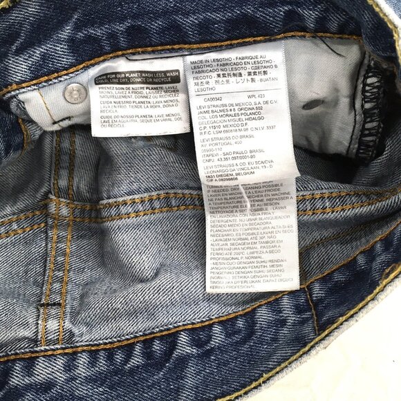 Levis 550 Mens DistressedRipped Jeans Straight Blue Denim 36 X 30 Medium Wash - Picture 11 of 16